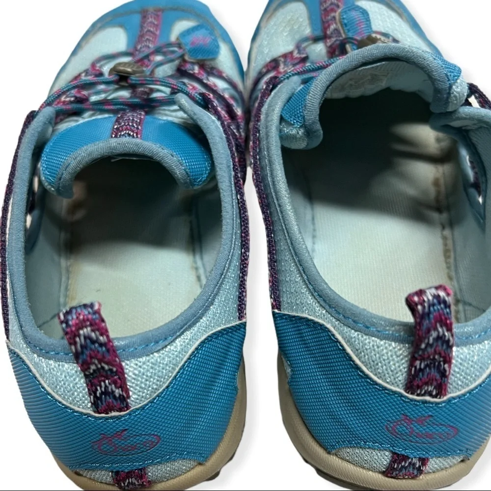 Chaco Girls Water Shoes Size 6